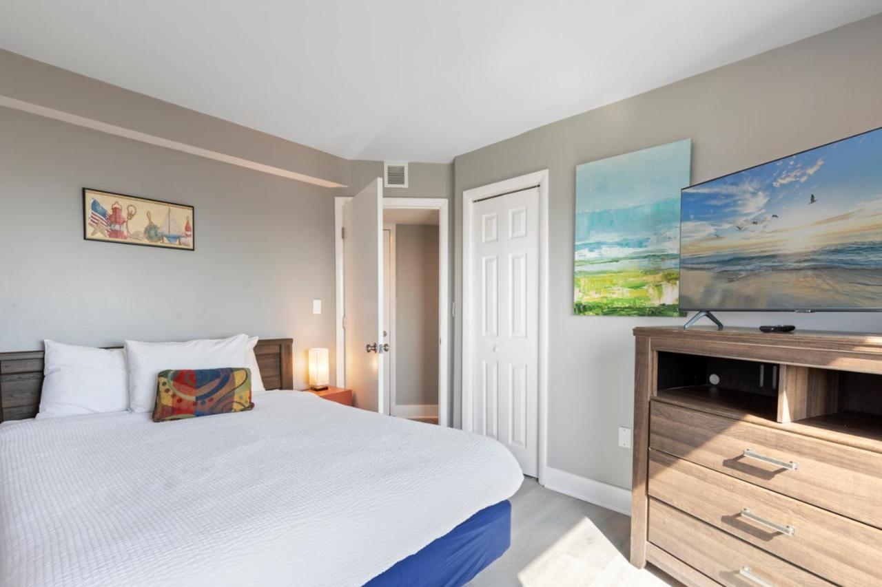 Oceanfront Penthouse, Two-Story, 3 Bedrooms Миртл-Бич Экстерьер фото